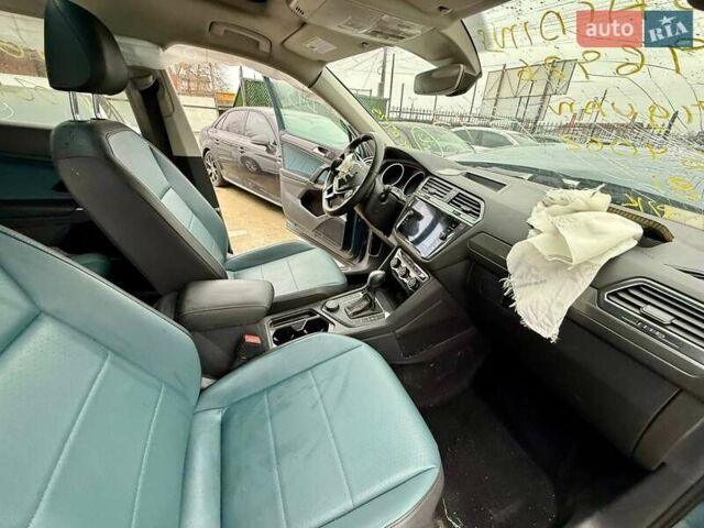 Зеленый Фольксваген Тигуан, объемом двигателя 2 л и пробегом 80 тыс. км за 13000 $, фото 34 на Automoto.ua