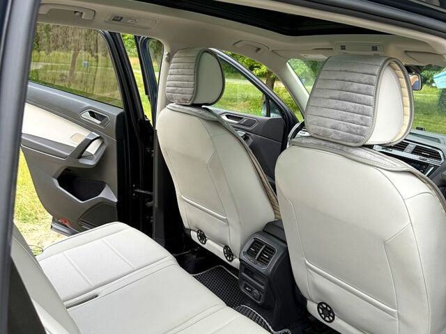 Зеленый Фольксваген Тигуан, объемом двигателя 2 л и пробегом 96 тыс. км за 21300 $, фото 6 на Automoto.ua