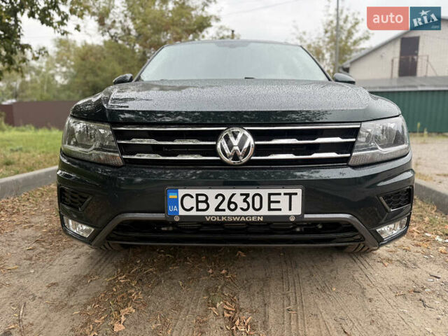 Зелений Фольксваген Тігуан, об'ємом двигуна 2 л та пробігом 170 тис. км за 19900 $, фото 35 на Automoto.ua