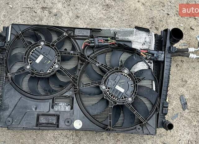 Зеленый Фольксваген Тигуан, объемом двигателя 2 л и пробегом 80 тыс. км за 13000 $, фото 42 на Automoto.ua