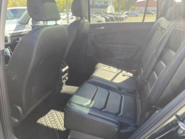 Зелений Фольксваген Тігуан, об'ємом двигуна 2 л та пробігом 38 тис. км за 6700 $, фото 11 на Automoto.ua