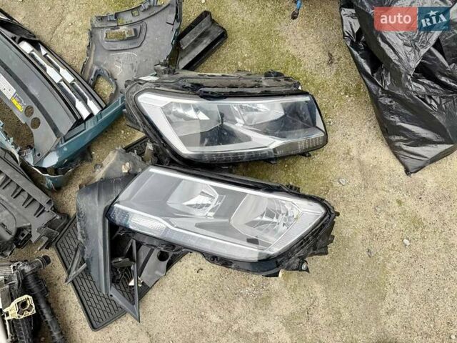 Зеленый Фольксваген Тигуан, объемом двигателя 2 л и пробегом 80 тыс. км за 13000 $, фото 40 на Automoto.ua