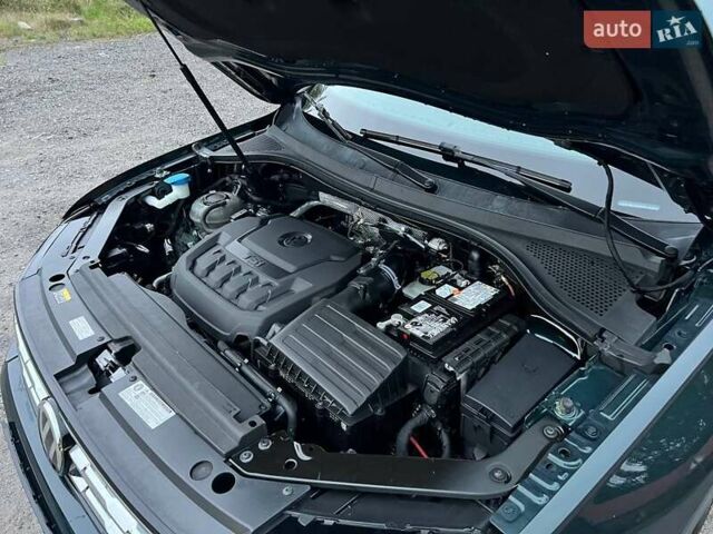 Зеленый Фольксваген Тигуан, объемом двигателя 1.98 л и пробегом 100 тыс. км за 22500 $, фото 24 на Automoto.ua