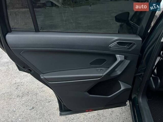 Зеленый Фольксваген Тигуан, объемом двигателя 1.98 л и пробегом 100 тыс. км за 22500 $, фото 12 на Automoto.ua