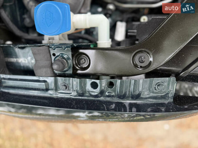 Зелений Фольксваген Тігуан, об'ємом двигуна 2 л та пробігом 170 тис. км за 19900 $, фото 14 на Automoto.ua