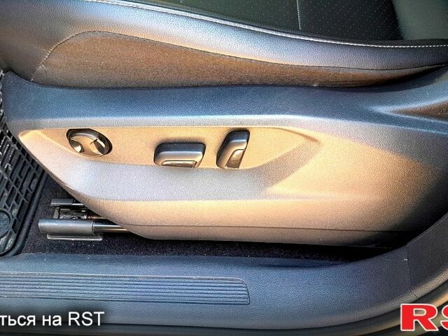 Зеленый Фольксваген Тигуан, объемом двигателя 2 л и пробегом 123 тыс. км за 21800 $, фото 5 на Automoto.ua