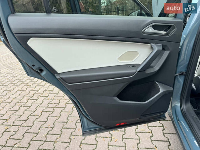 Зелений Фольксваген Тігуан, об'ємом двигуна 1.98 л та пробігом 80 тис. км за 21700 $, фото 46 на Automoto.ua