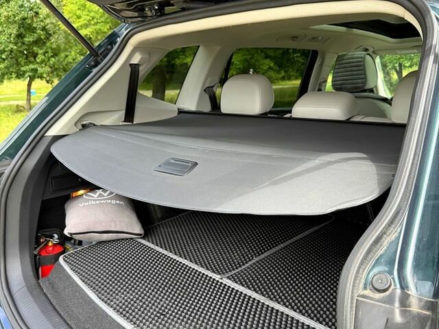 Зеленый Фольксваген Тигуан, объемом двигателя 2 л и пробегом 96 тыс. км за 21300 $, фото 5 на Automoto.ua