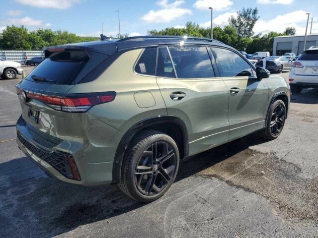 Зелений Фольксваген Тігуан, об'ємом двигуна 2 л та пробігом 1 тис. км за 26000 $, фото 3 на Automoto.ua