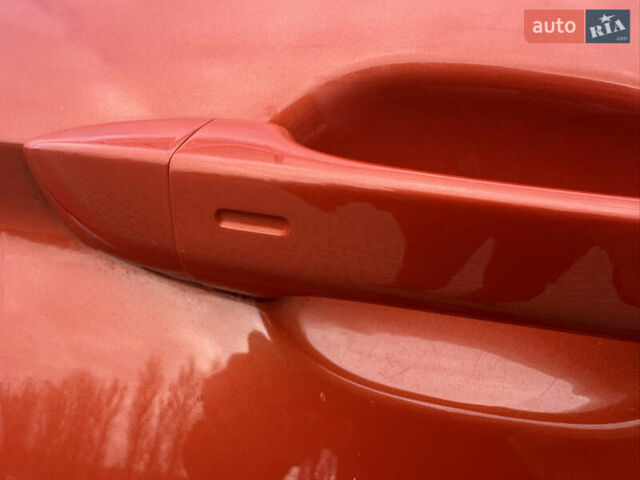 Оранжевый Фольксваген Тигуан, объемом двигателя 2 л и пробегом 143 тыс. км за 16700 $, фото 28 на Automoto.ua