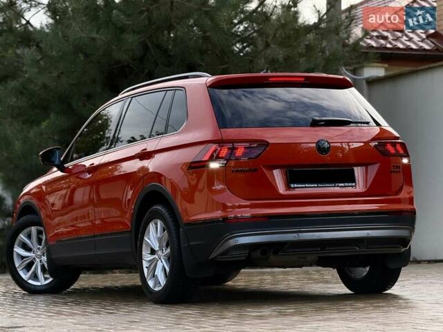 Оранжевый Фольксваген Тигуан, объемом двигателя 1.98 л и пробегом 161 тыс. км за 23900 $, фото 20 на Automoto.ua