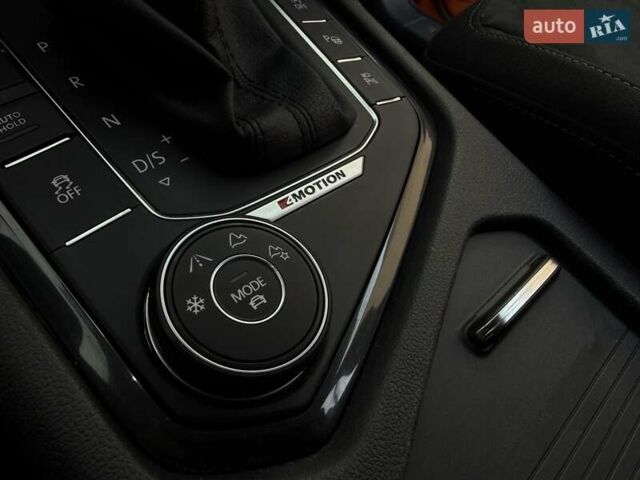 Оранжевый Фольксваген Тигуан, объемом двигателя 1.98 л и пробегом 161 тыс. км за 23900 $, фото 76 на Automoto.ua