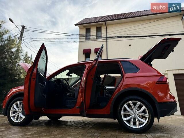 Оранжевый Фольксваген Тигуан, объемом двигателя 1.98 л и пробегом 161 тыс. км за 23900 $, фото 42 на Automoto.ua