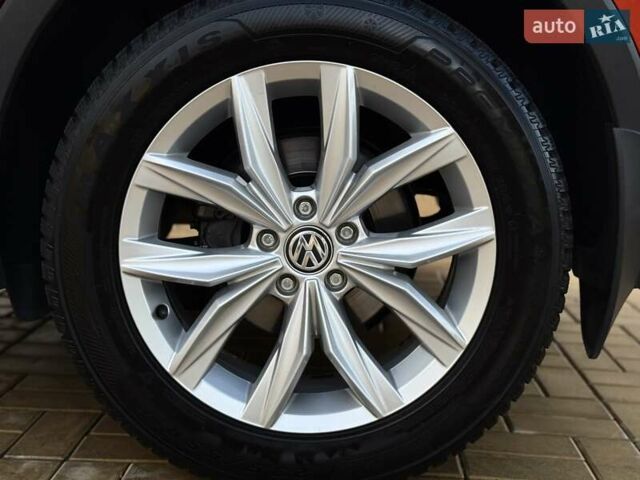 Оранжевый Фольксваген Тигуан, объемом двигателя 1.98 л и пробегом 161 тыс. км за 23900 $, фото 26 на Automoto.ua