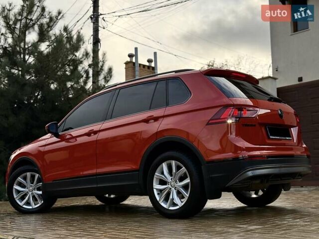 Оранжевый Фольксваген Тигуан, объемом двигателя 1.98 л и пробегом 161 тыс. км за 23900 $, фото 22 на Automoto.ua