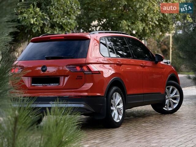 Оранжевый Фольксваген Тигуан, объемом двигателя 1.98 л и пробегом 161 тыс. км за 23900 $, фото 27 на Automoto.ua