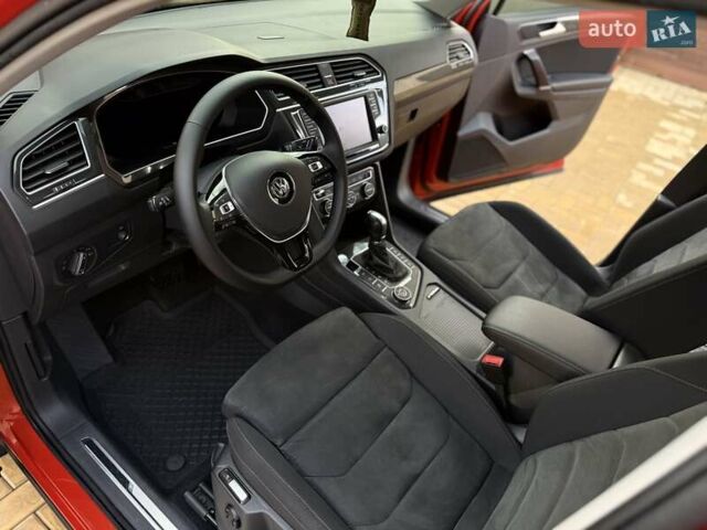 Оранжевый Фольксваген Тигуан, объемом двигателя 1.98 л и пробегом 161 тыс. км за 23900 $, фото 49 на Automoto.ua