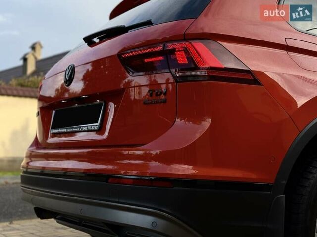 Оранжевый Фольксваген Тигуан, объемом двигателя 1.98 л и пробегом 161 тыс. км за 23900 $, фото 33 на Automoto.ua