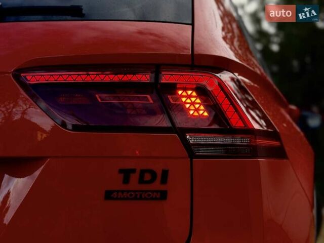 Оранжевый Фольксваген Тигуан, объемом двигателя 1.98 л и пробегом 161 тыс. км за 23900 $, фото 32 на Automoto.ua