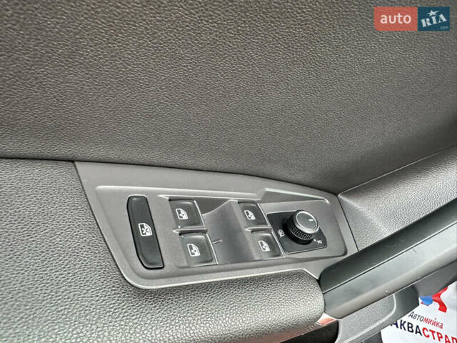 Оранжевый Фольксваген Тигуан, объемом двигателя 2 л и пробегом 143 тыс. км за 16700 $, фото 14 на Automoto.ua