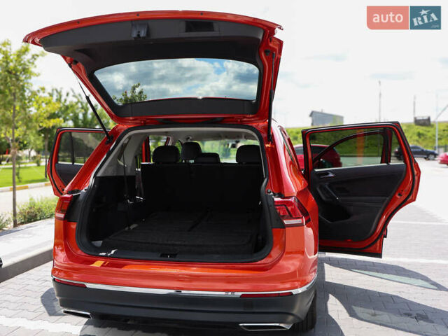 Помаранчевий Фольксваген Тігуан, об'ємом двигуна 2 л та пробігом 146 тис. км за 21000 $, фото 10 на Automoto.ua