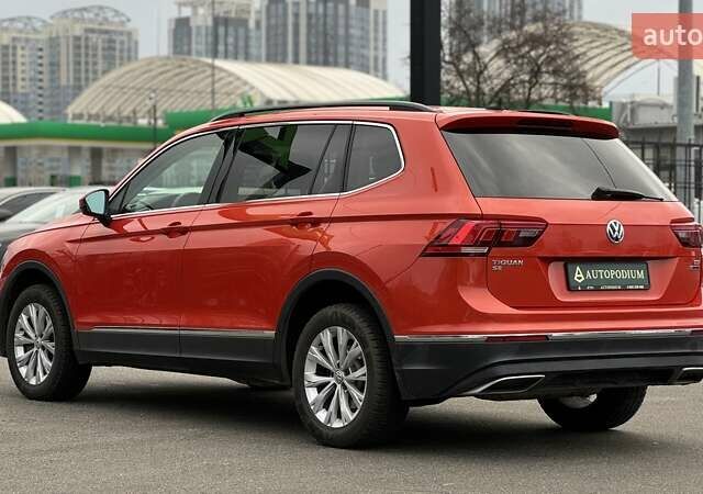 Оранжевый Фольксваген Тигуан, объемом двигателя 1.98 л и пробегом 112 тыс. км за 18999 $, фото 5 на Automoto.ua