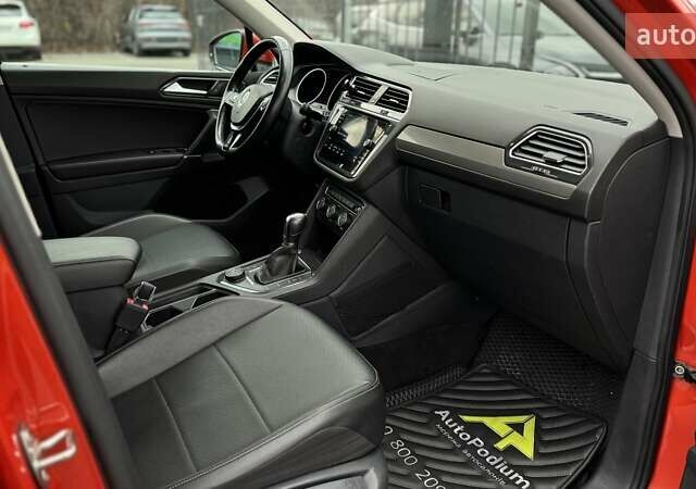 Оранжевый Фольксваген Тигуан, объемом двигателя 1.98 л и пробегом 112 тыс. км за 18999 $, фото 20 на Automoto.ua