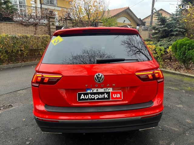 Оранжевый Фольксваген Тигуан, объемом двигателя 2 л и пробегом 176 тыс. км за 17790 $, фото 5 на Automoto.ua