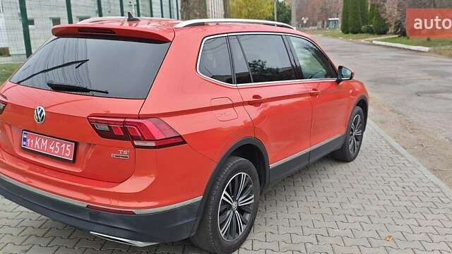 Оранжевый Фольксваген Тигуан, объемом двигателя 1.98 л и пробегом 148 тыс. км за 16200 $, фото 25 на Automoto.ua