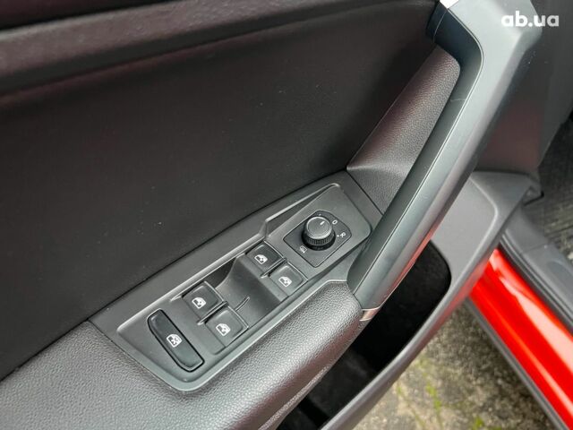 Оранжевый Фольксваген Тигуан, объемом двигателя 2 л и пробегом 176 тыс. км за 17790 $, фото 9 на Automoto.ua