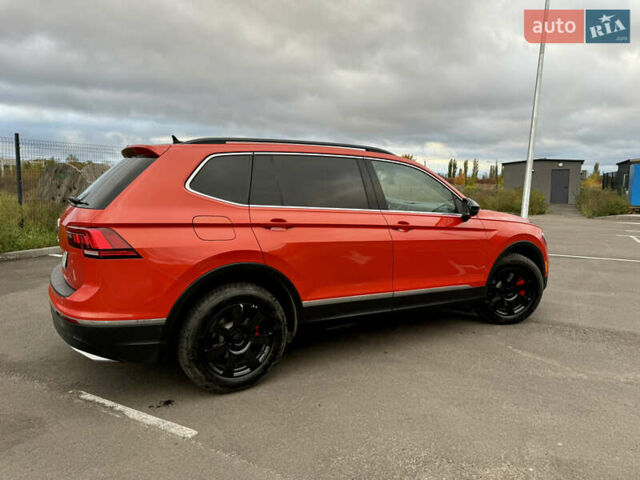 Оранжевый Фольксваген Тигуан, объемом двигателя 1.98 л и пробегом 176 тыс. км за 19200 $, фото 8 на Automoto.ua