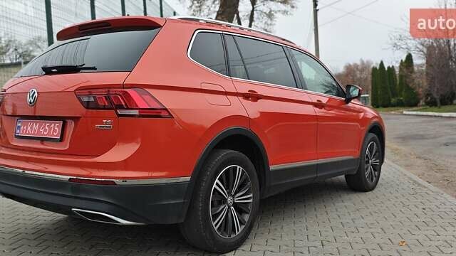 Оранжевый Фольксваген Тигуан, объемом двигателя 1.98 л и пробегом 148 тыс. км за 16200 $, фото 9 на Automoto.ua