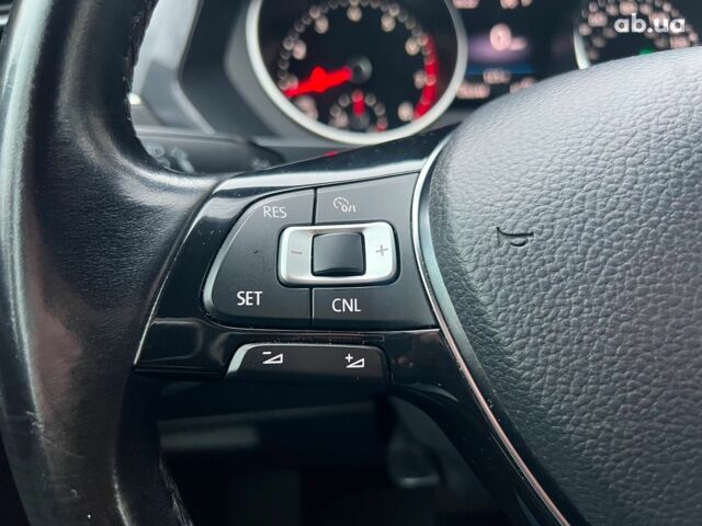 Оранжевый Фольксваген Тигуан, объемом двигателя 2 л и пробегом 176 тыс. км за 17790 $, фото 13 на Automoto.ua