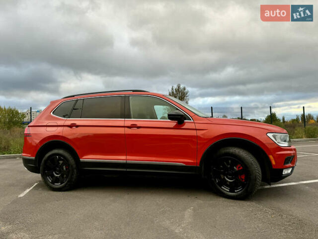 Помаранчевий Фольксваген Тігуан, об'ємом двигуна 1.98 л та пробігом 176 тис. км за 16690 $, фото 9 на Automoto.ua