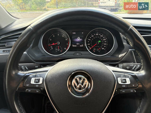 Оранжевый Фольксваген Тигуан, объемом двигателя 1.98 л и пробегом 185 тыс. км за 17700 $, фото 19 на Automoto.ua