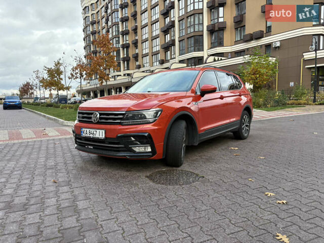 Помаранчевий Фольксваген Тігуан, об'ємом двигуна 1.98 л та пробігом 187 тис. км за 17700 $, фото 1 на Automoto.ua
