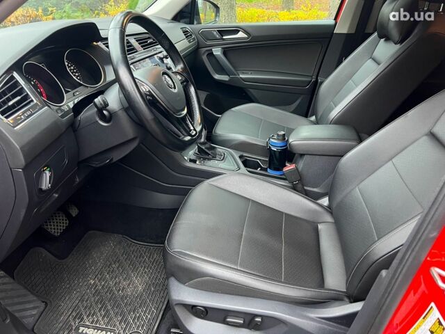 Оранжевый Фольксваген Тигуан, объемом двигателя 2 л и пробегом 176 тыс. км за 17790 $, фото 10 на Automoto.ua