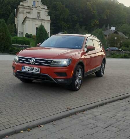 Помаранчевий Фольксваген Тігуан, об'ємом двигуна 1.98 л та пробігом 100 тис. км за 24500 $, фото 13 на Automoto.ua