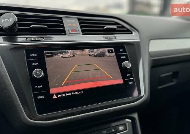 Оранжевый Фольксваген Тигуан, объемом двигателя 1.98 л и пробегом 112 тыс. км за 18999 $, фото 30 на Automoto.ua