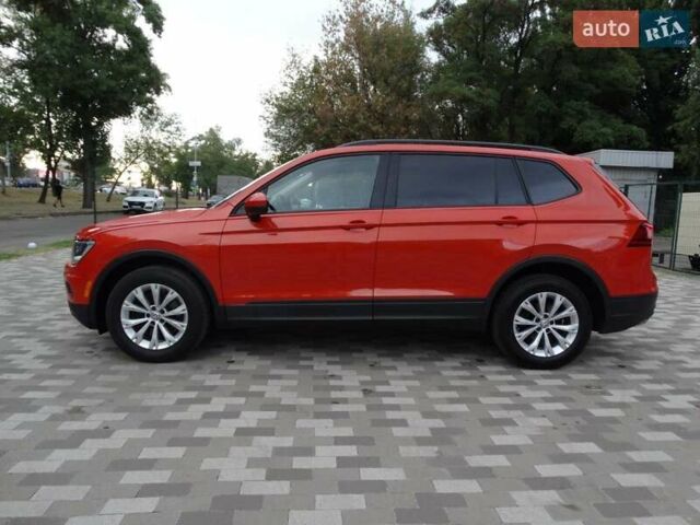 Оранжевый Фольксваген Тигуан, объемом двигателя 1.98 л и пробегом 107 тыс. км за 19500 $, фото 2 на Automoto.ua