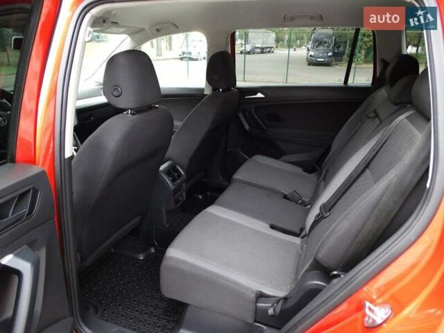 Оранжевый Фольксваген Тигуан, объемом двигателя 1.98 л и пробегом 107 тыс. км за 19500 $, фото 10 на Automoto.ua