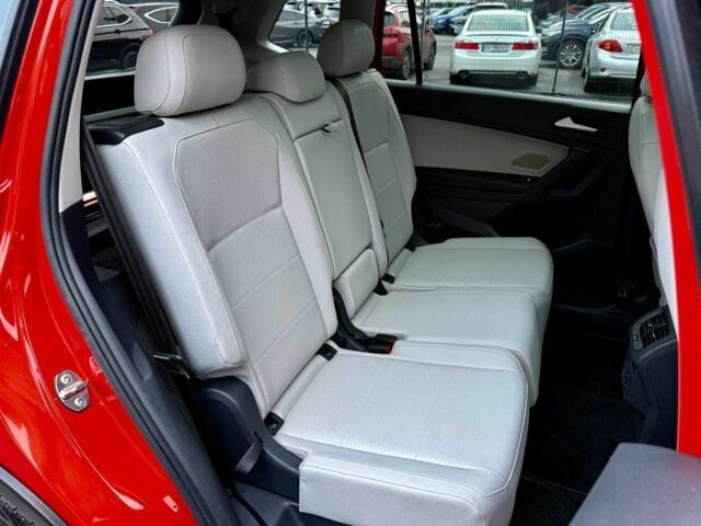 Оранжевый Фольксваген Тигуан, объемом двигателя 2 л и пробегом 46 тыс. км за 22500 $, фото 13 на Automoto.ua