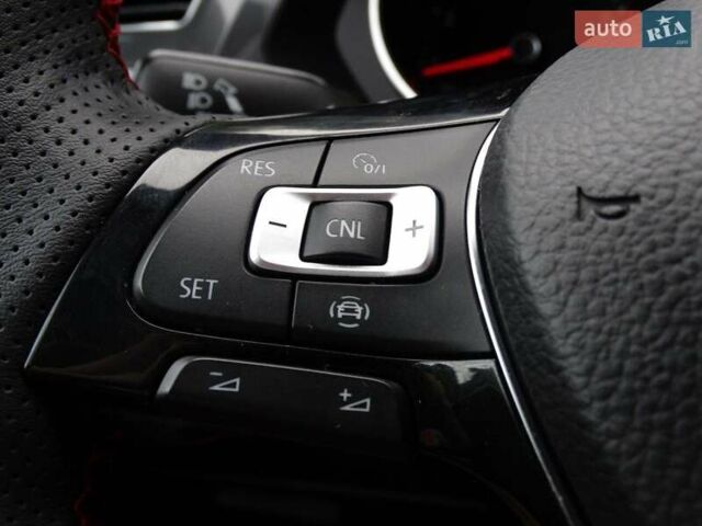 Оранжевый Фольксваген Тигуан, объемом двигателя 1.98 л и пробегом 107 тыс. км за 19500 $, фото 16 на Automoto.ua