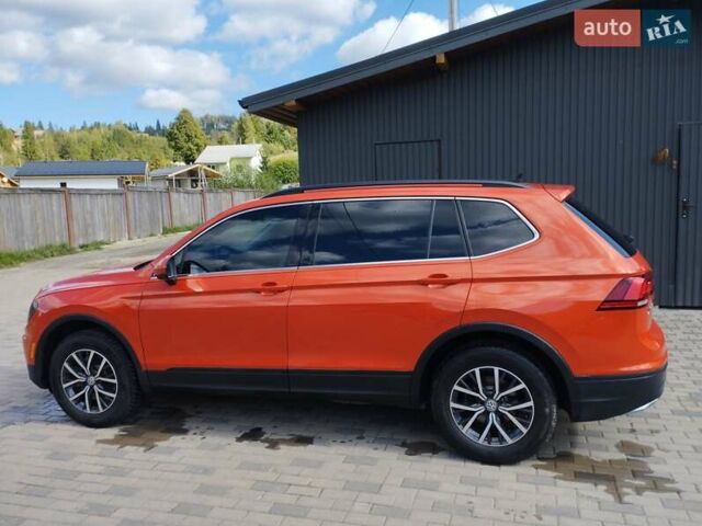 Помаранчевий Фольксваген Тігуан, об'ємом двигуна 1.98 л та пробігом 104 тис. км за 16200 $, фото 7 на Automoto.ua