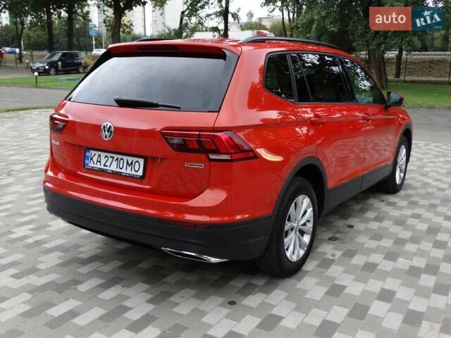 Оранжевый Фольксваген Тигуан, объемом двигателя 1.98 л и пробегом 107 тыс. км за 19500 $, фото 5 на Automoto.ua