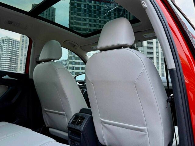 Оранжевый Фольксваген Тигуан, объемом двигателя 2 л и пробегом 46 тыс. км за 22500 $, фото 22 на Automoto.ua