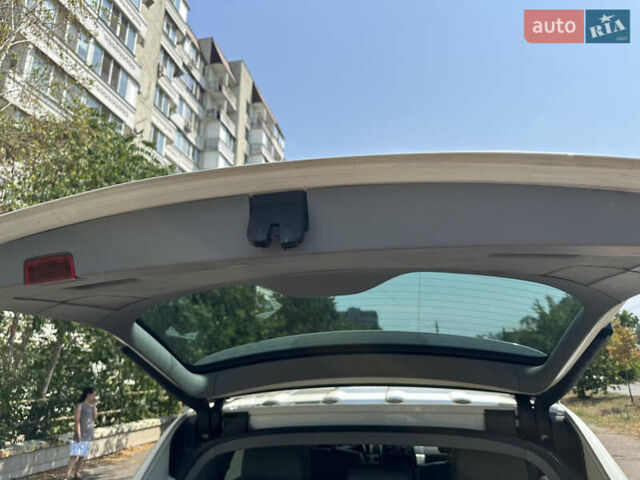 Фольксваген Туарег 2007 у Миколаєві на Automoto.ua Білий Фольксваген Туарег, об'ємом двигуна 3 л та пробігом 226 тис. км за 13100 $, фото 9 на Automoto.ua