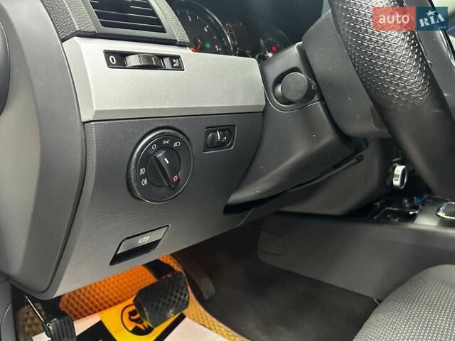 Фольксваген Туарег 2007 у Чернівцях на Automoto.ua Білий Фольксваген Туарег, об'ємом двигуна 2.97 л та пробігом 284 тис. км за 11000 $, фото 21 на Automoto.ua