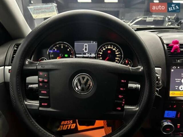 Фольксваген Туарег 2007 у Чернівцях на Automoto.ua Білий Фольксваген Туарег, об'ємом двигуна 2.97 л та пробігом 284 тис. км за 11000 $, фото 13 на Automoto.ua