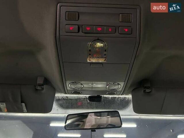 Фольксваген Туарег 2007 у Чернівцях на Automoto.ua Білий Фольксваген Туарег, об'ємом двигуна 2.97 л та пробігом 284 тис. км за 11000 $, фото 10 на Automoto.ua